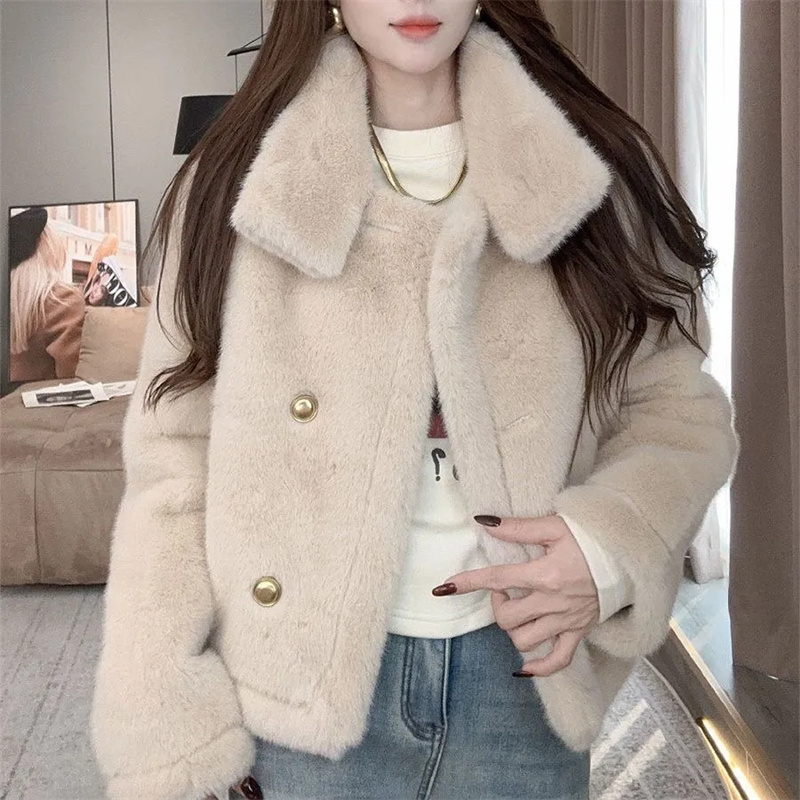 المنك المخملية معطف الإناث 202 - مراجعة Velvet Ribbon Roll وسعره