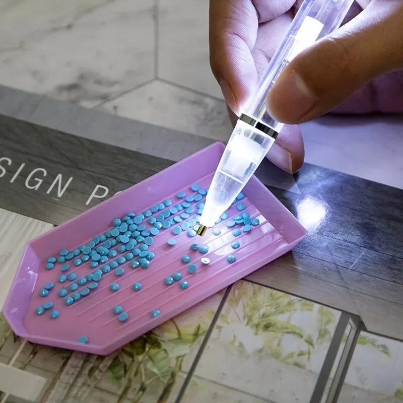 قلم رسم بالألماس مع إضاءة LED، - مراجعة Embroidery Embellishments وسعره